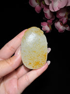 和田玉籽料满皮无事牌（48.1g）