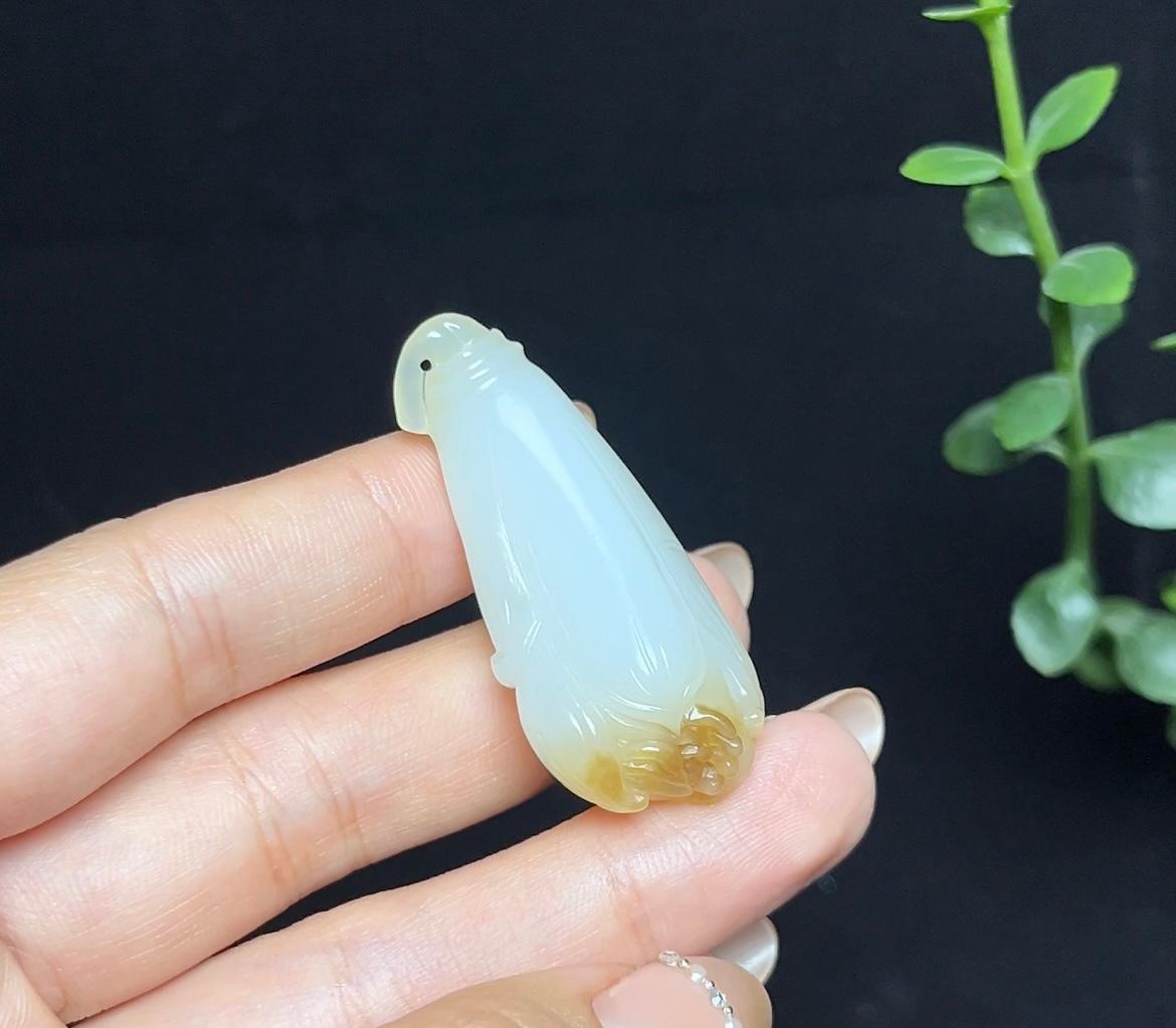 和田玉糖白料玉莲花（15.2g）