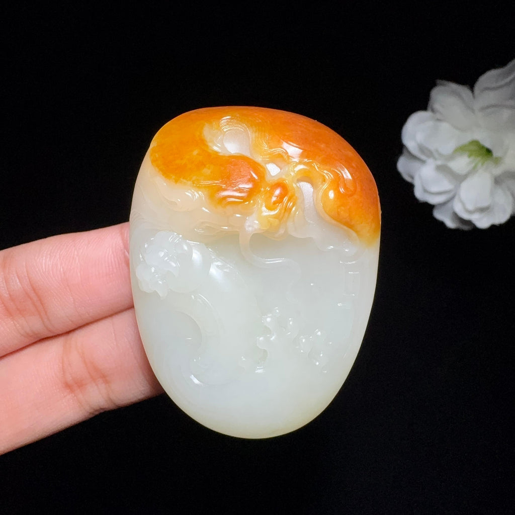 和田玉籽料挂件龙行天下（49.0g）