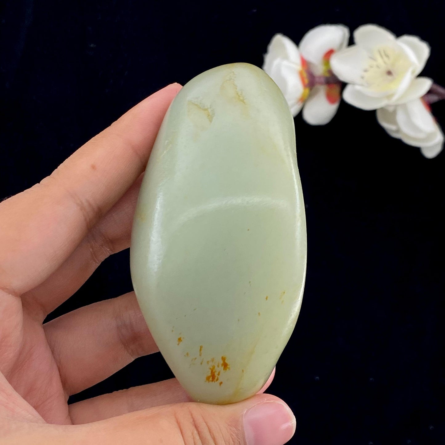 和田玉聚红皮籽料原石（181.2g）