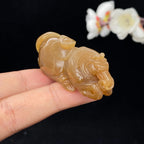和田玉糖青白【马】挂件（33.9g）