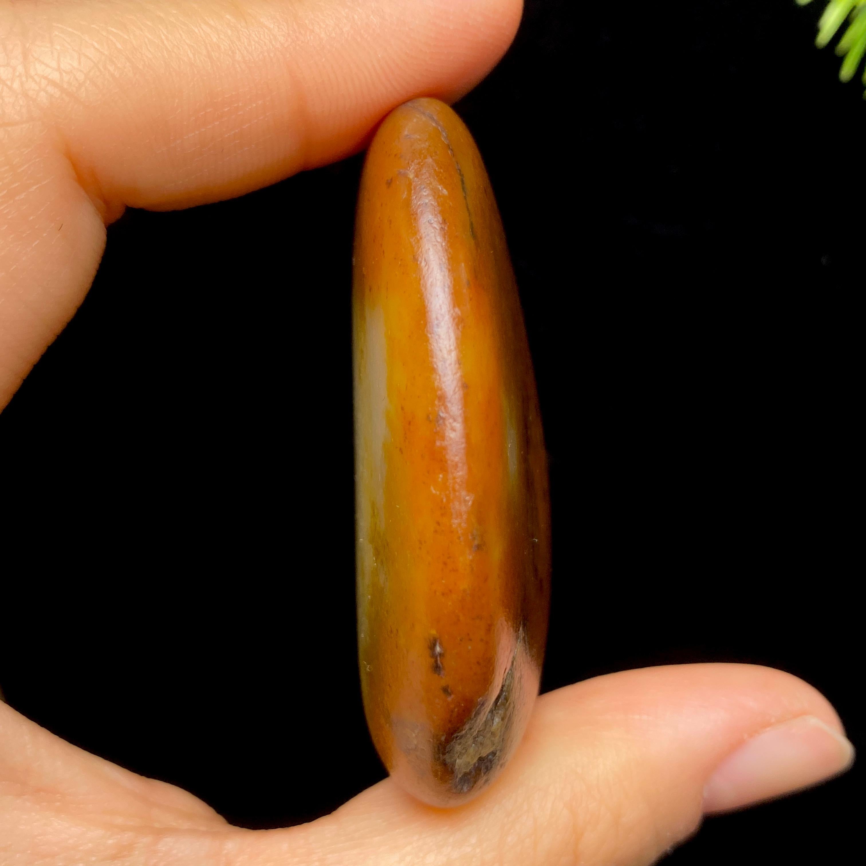 和田玉红沁皮籽料（54.7g）