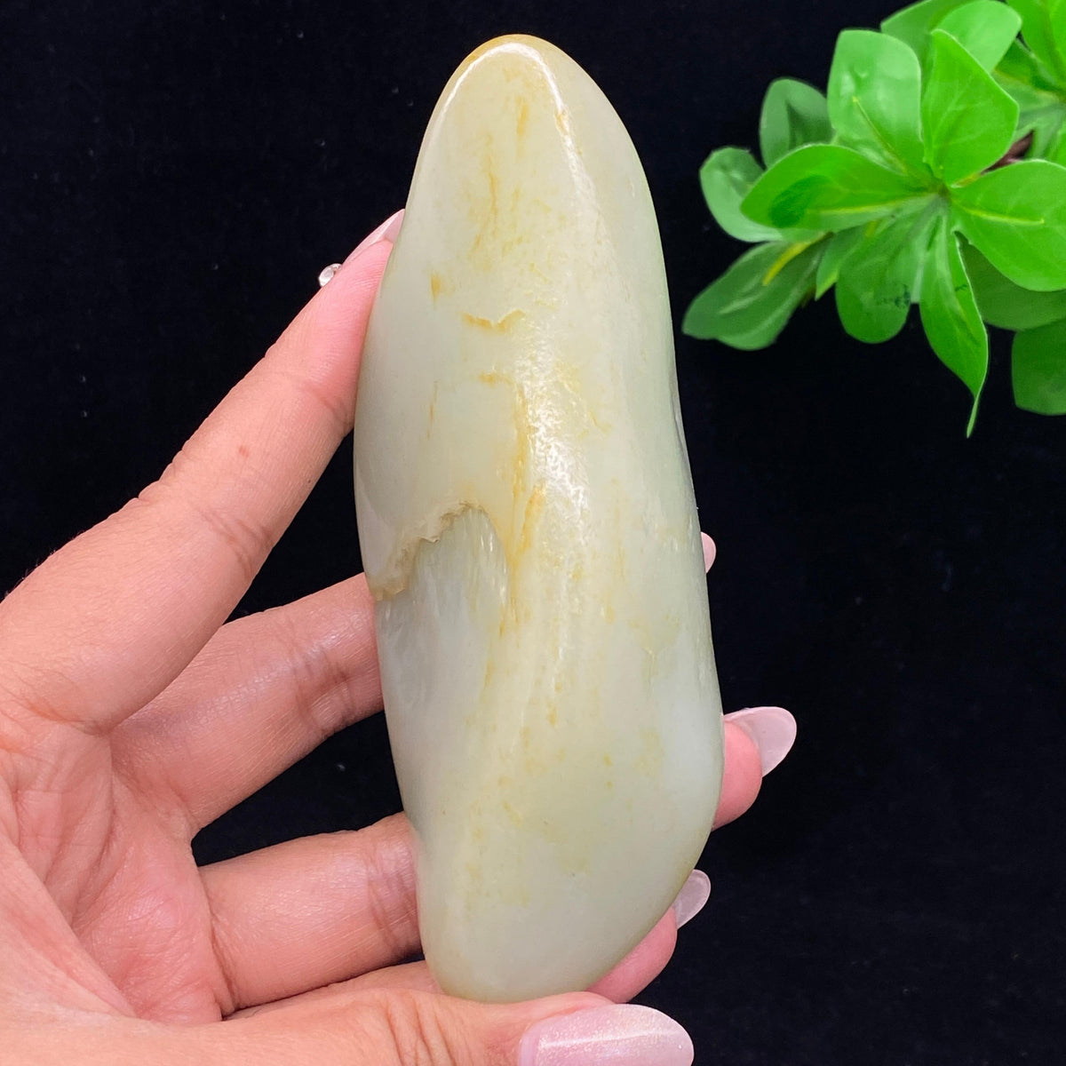 和田玉洒金皮籽料手把件（235.6g）
