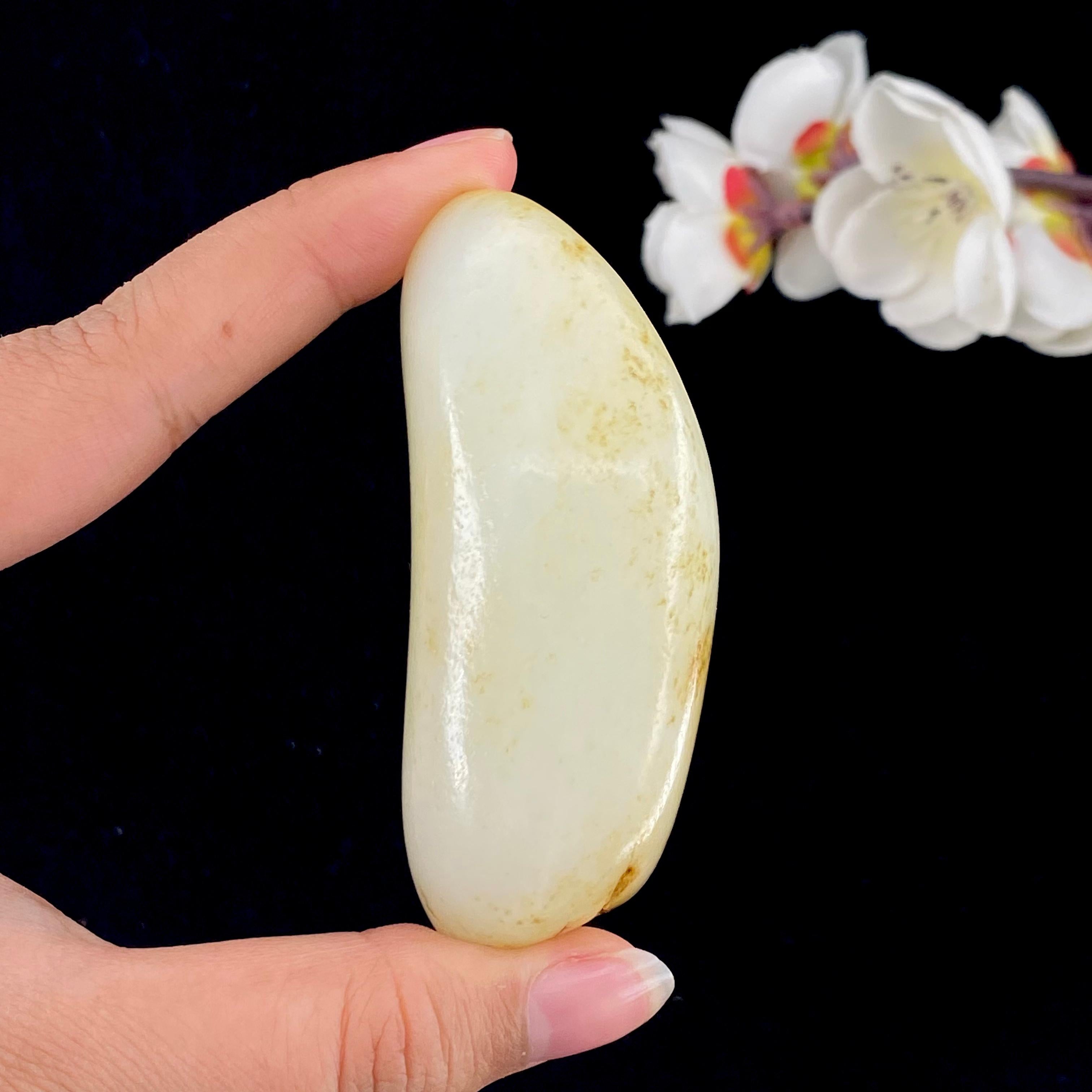 和田玉洒金皮籽料（154.4g）