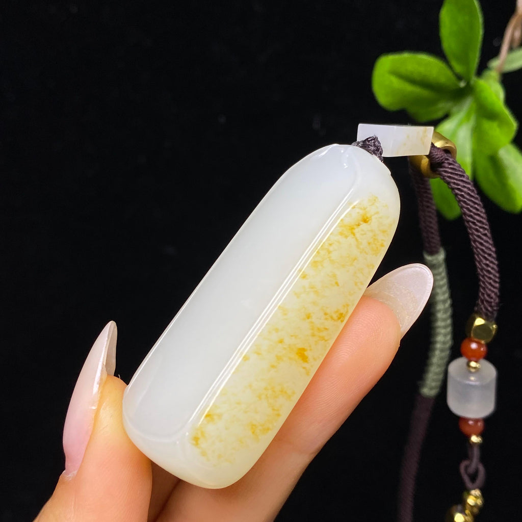 和田玉籽料无事牌（37.7g）
