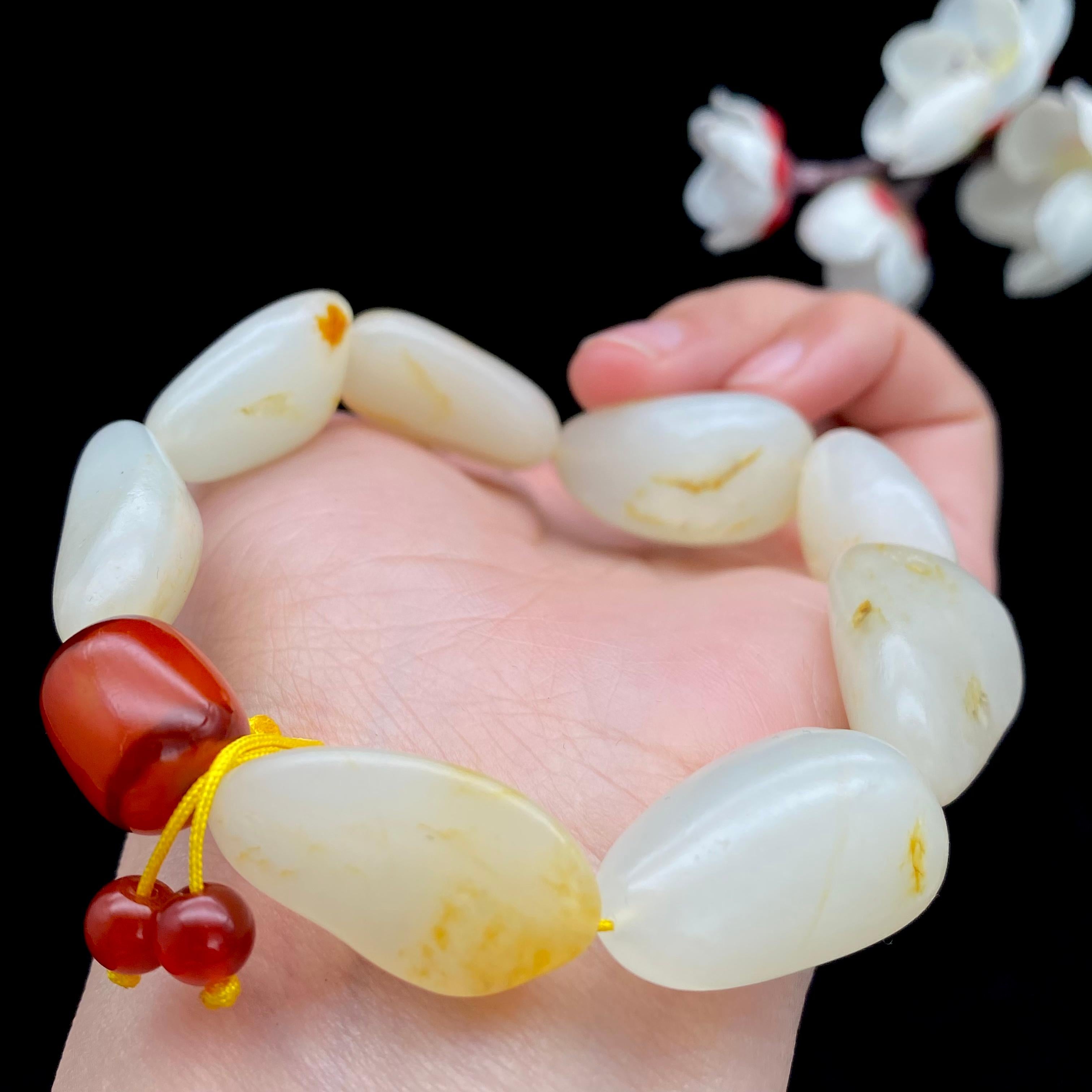 和田玉洒金皮籽料【精品手串】（57.3g）