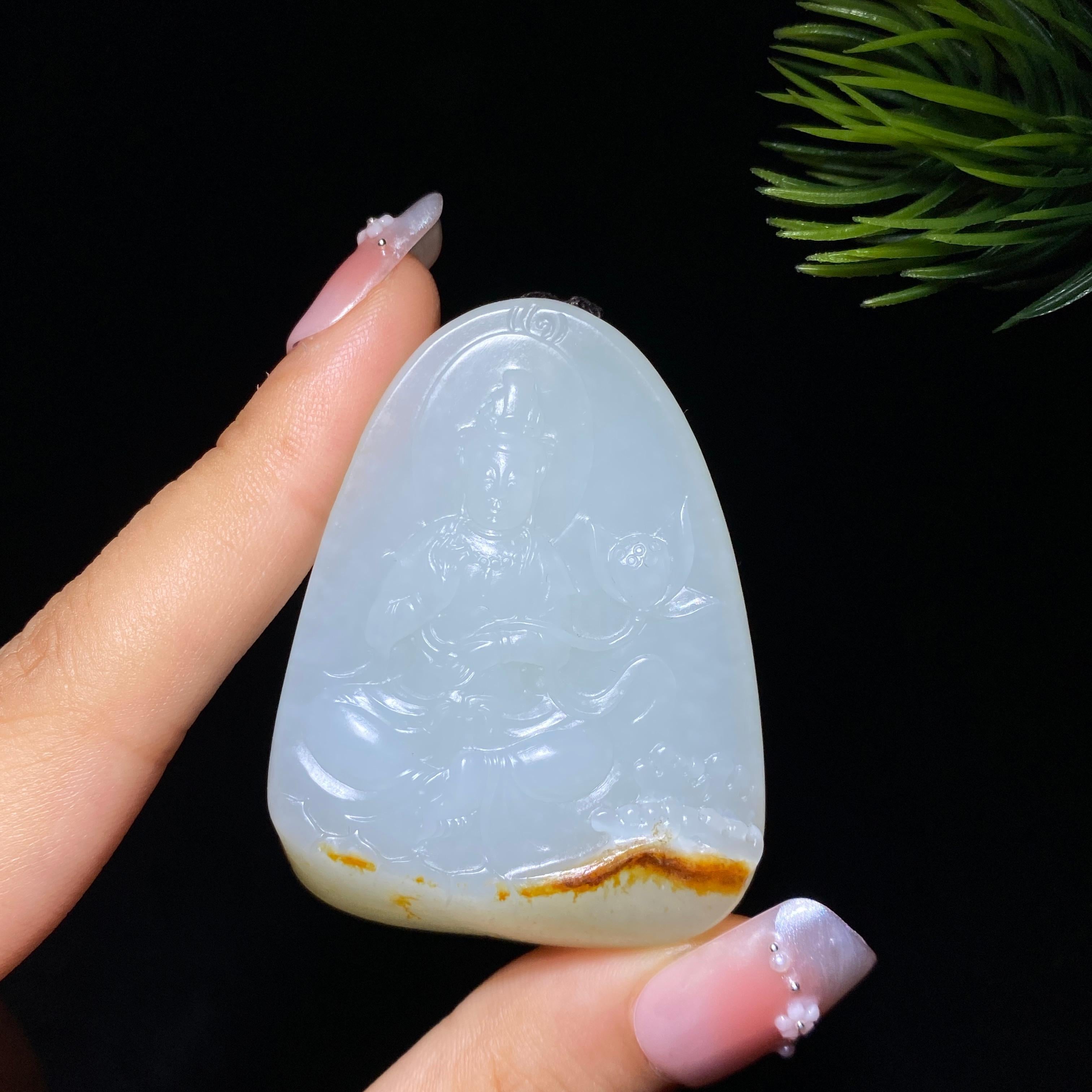 和田玉籽料观音（40.1g）