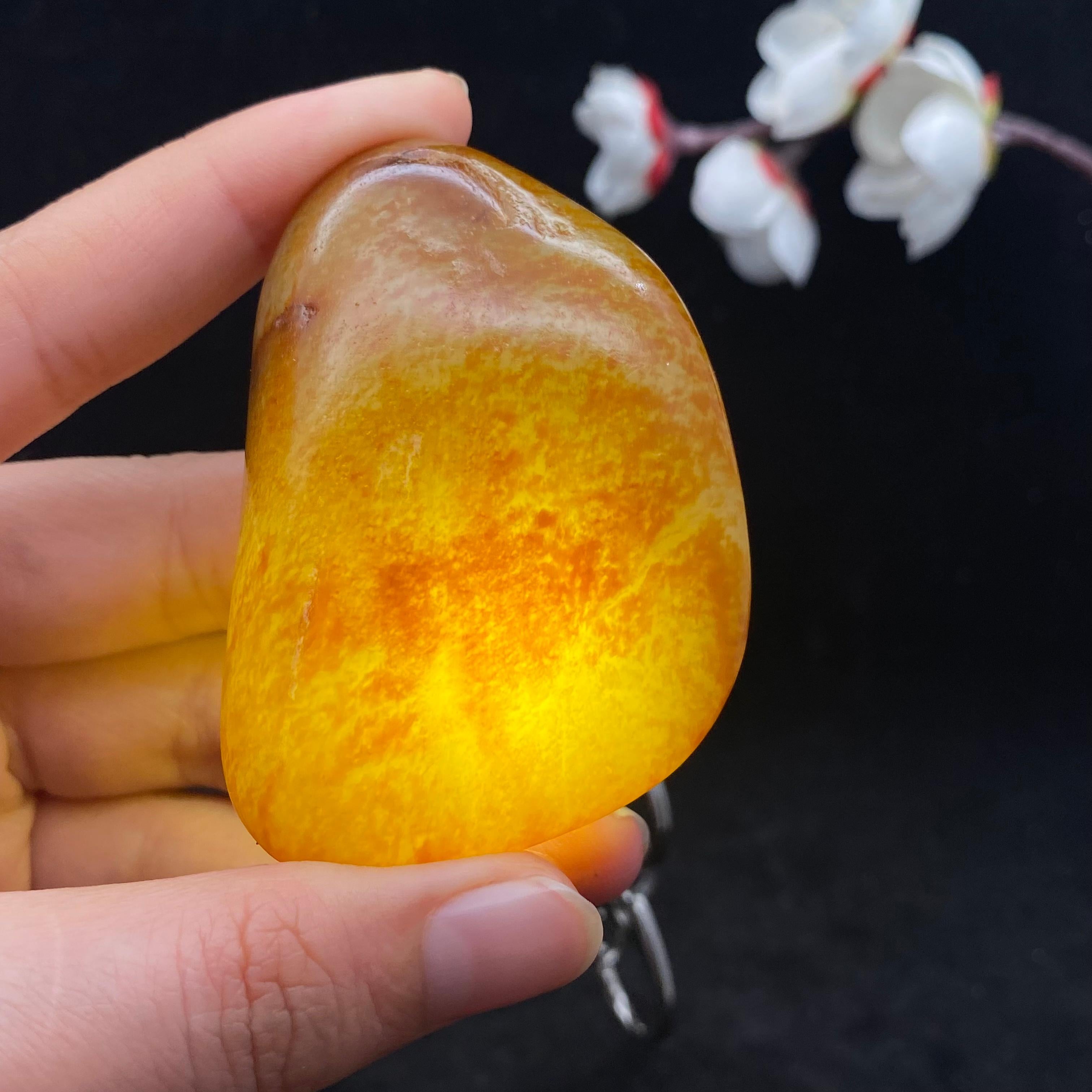 和田玉洒金皮籽料（88.3g）