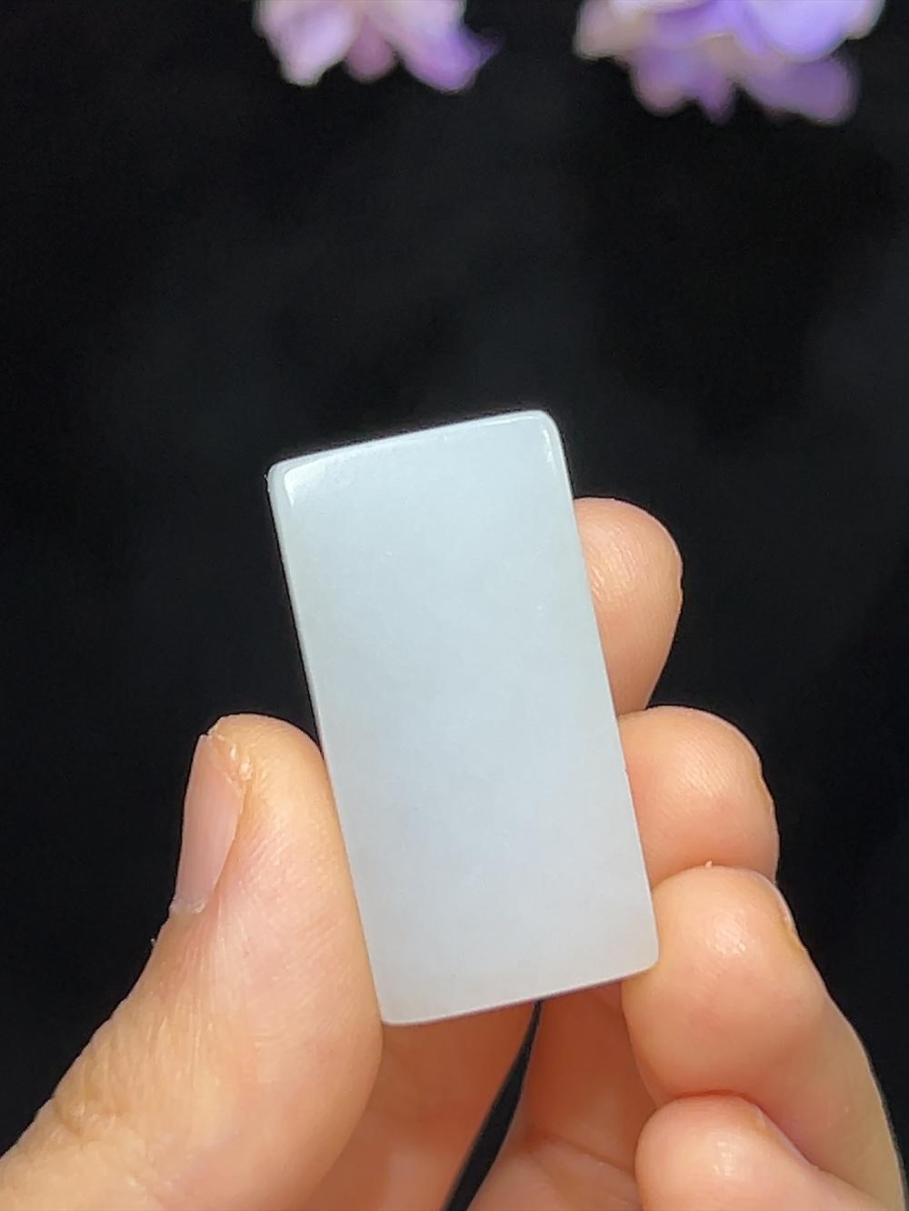 和田玉新疆且末料糖羊脂玉弥勒笑佛（16.8g）