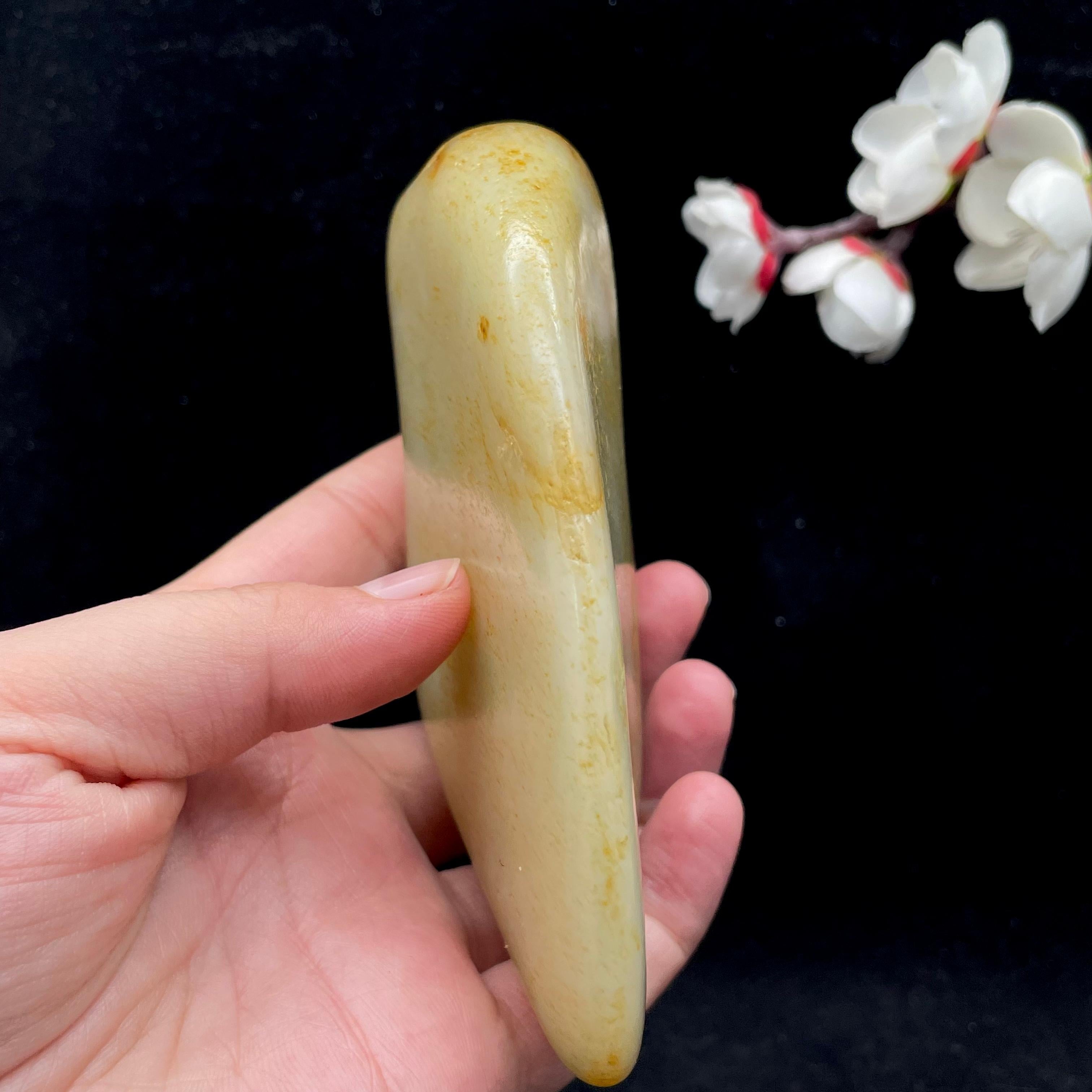 和田玉满洒金皮籽料（407.3g）