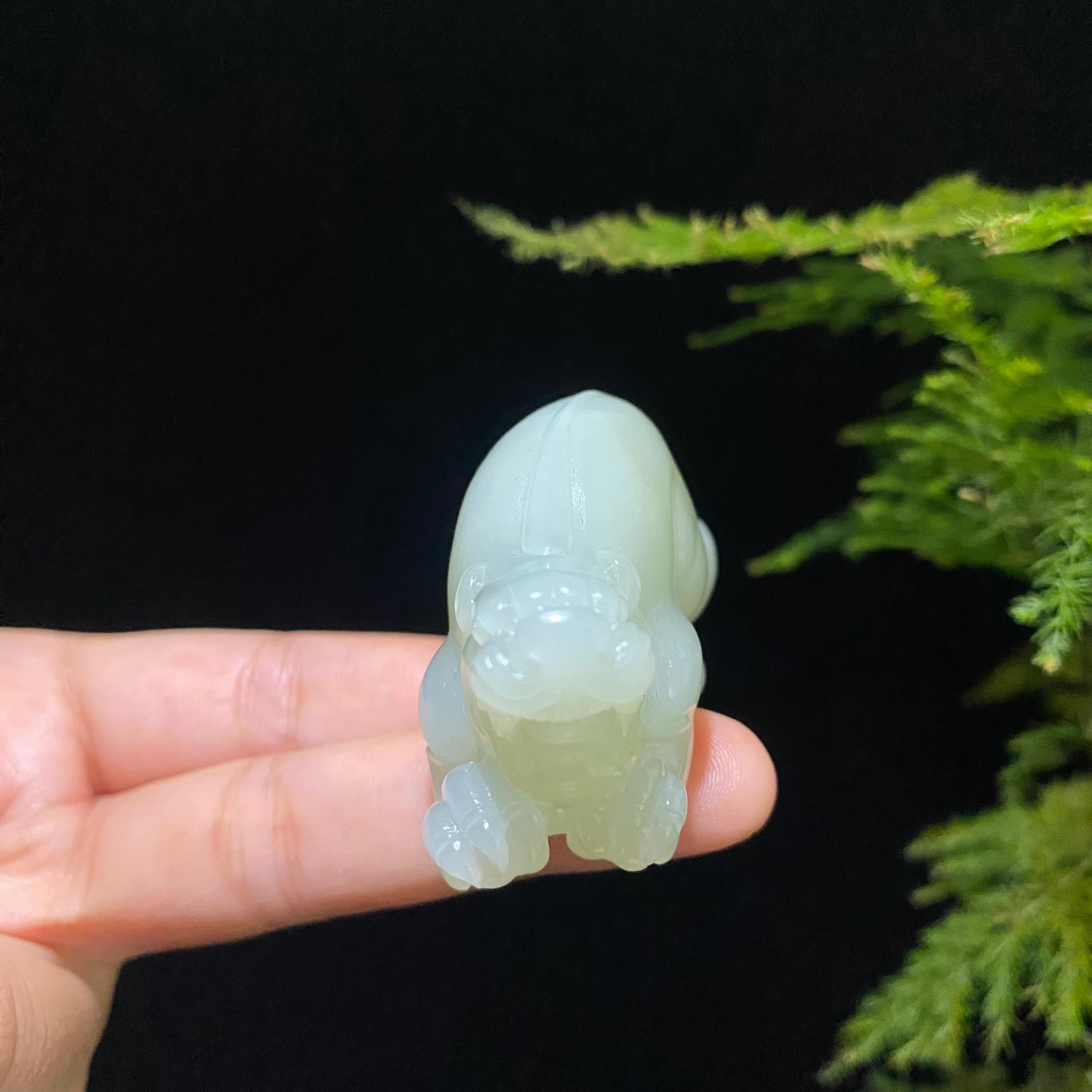 和田玉籽料青白玉貔貅（67.3g）