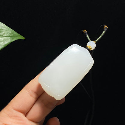 和田羊脂白玉平安无事牌（43.6g）