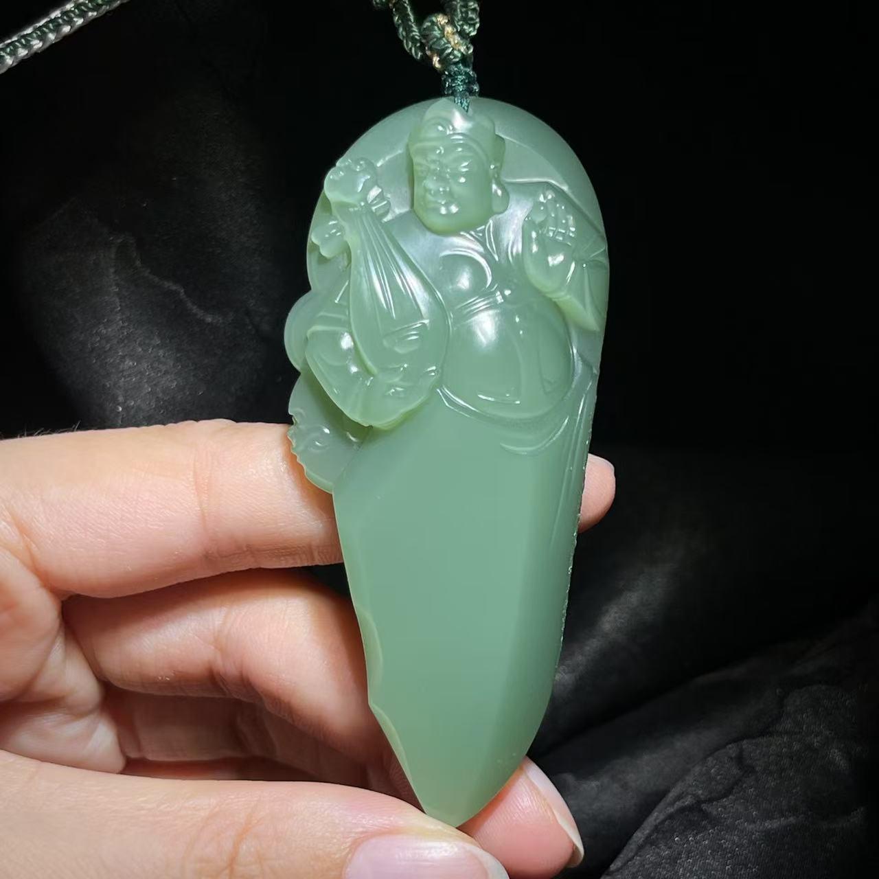 和田玉碧玉青武将（45.6g）