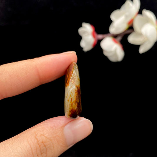 和田玉聚红皮籽料吊坠籽（10g）