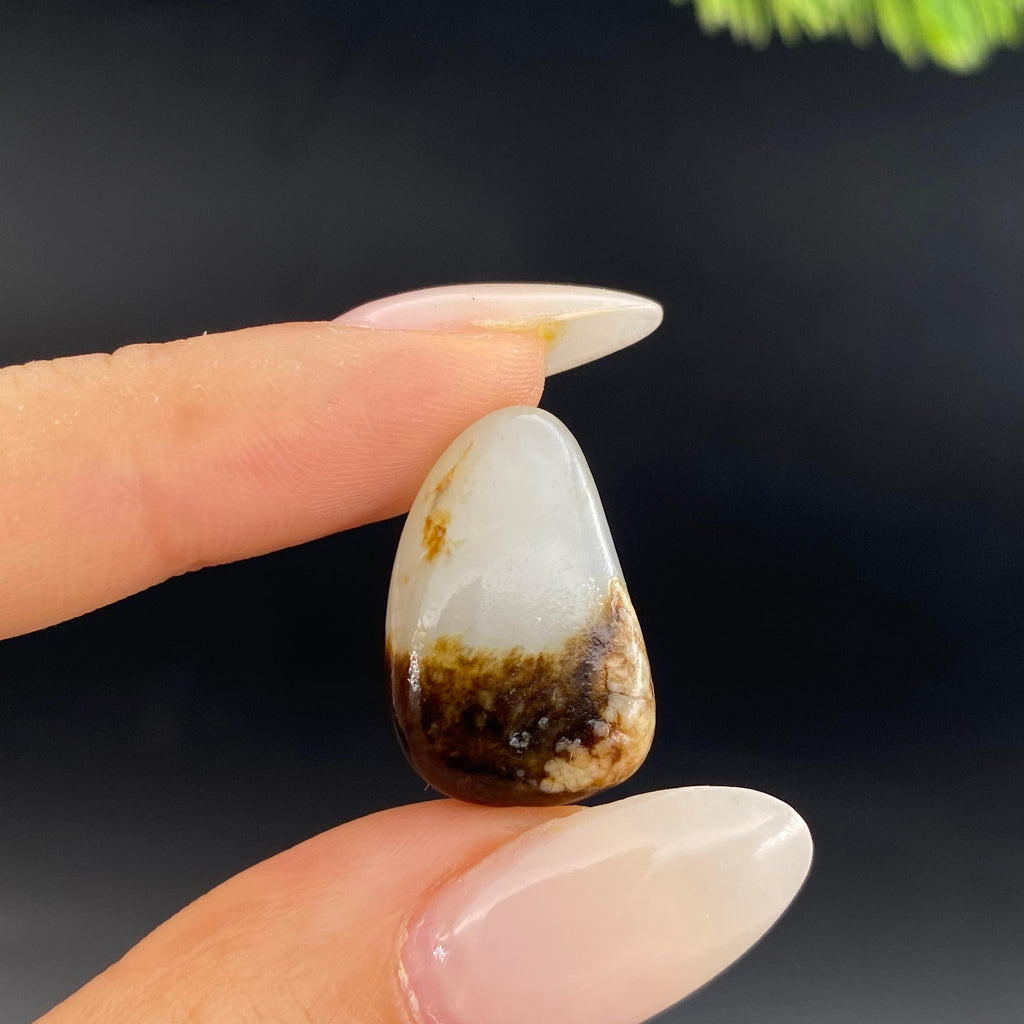 【超值推荐】和田玉秋梨皮籽料（4.05g）