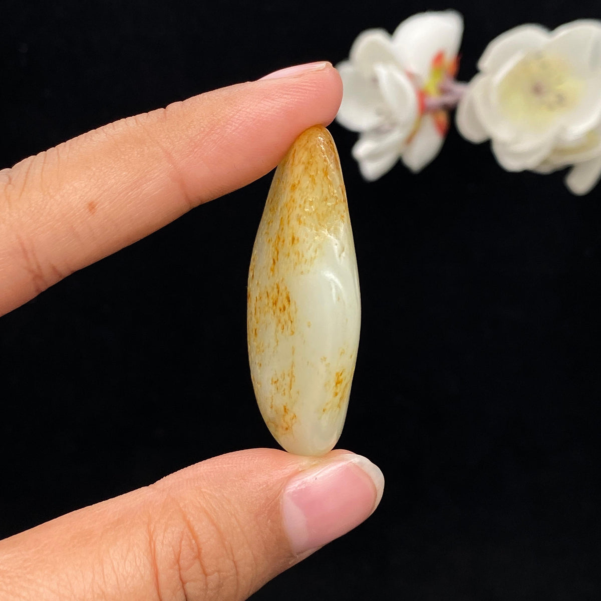 和田玉洒金皮籽料挂件（26.8g）