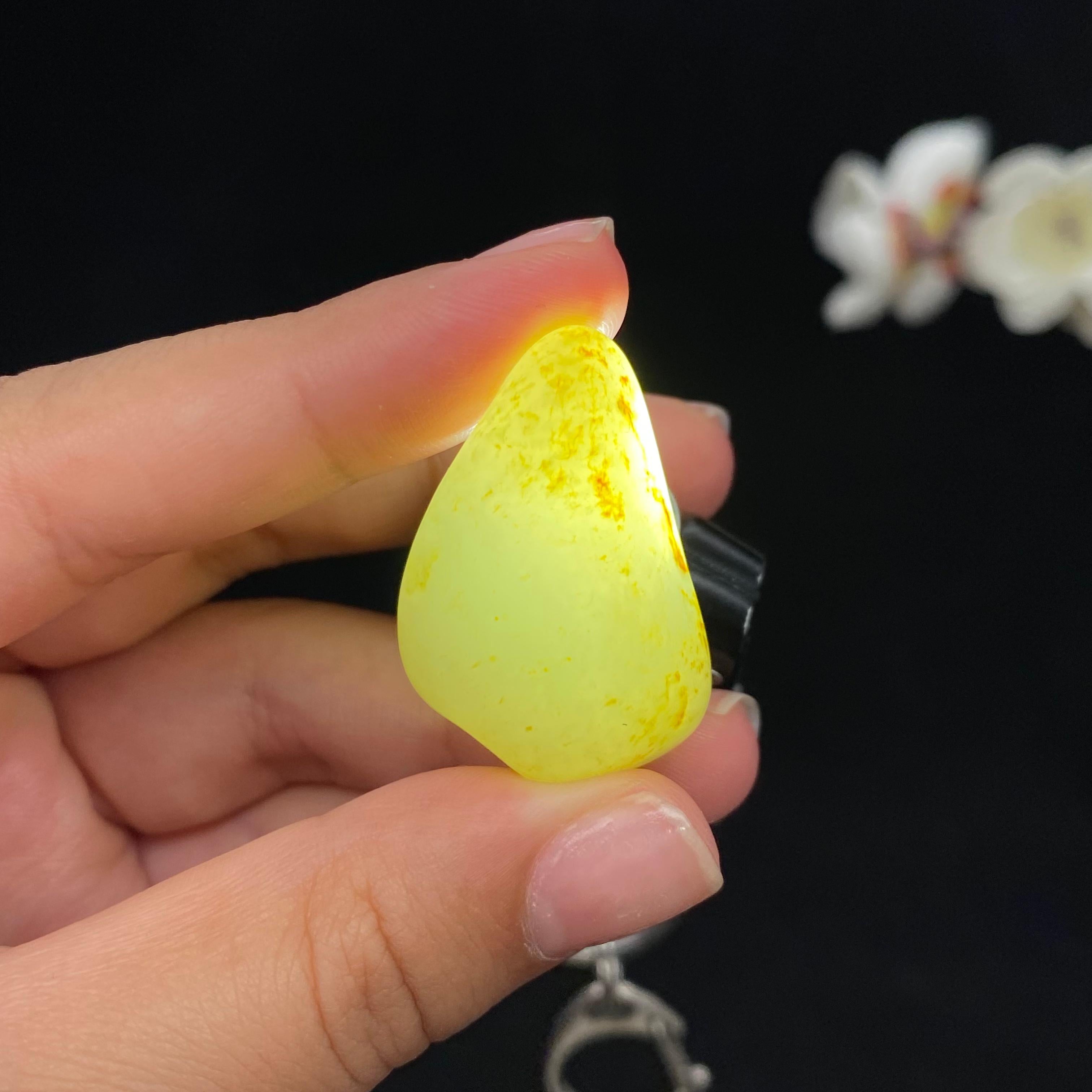 和田玉洒金皮籽料（12g）