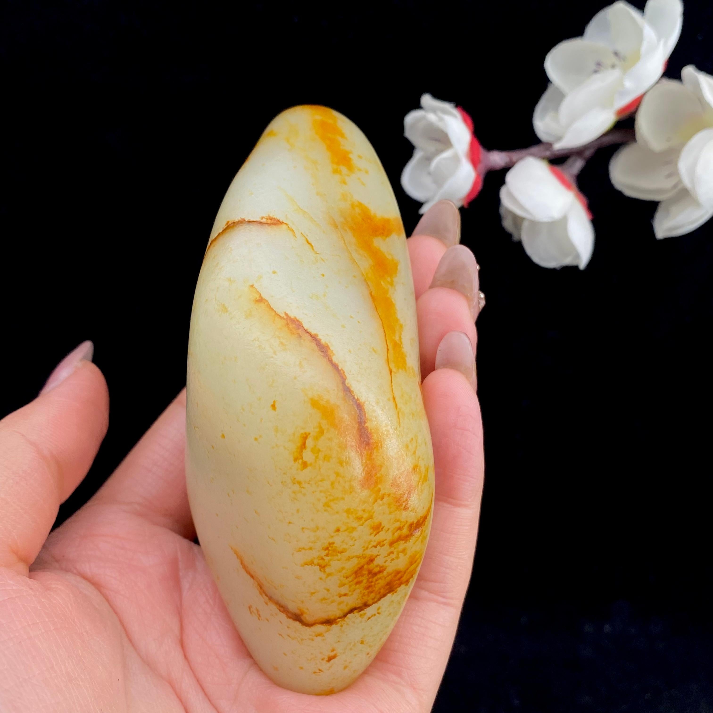 和田玉洒金皮籽料原石（298.3g）