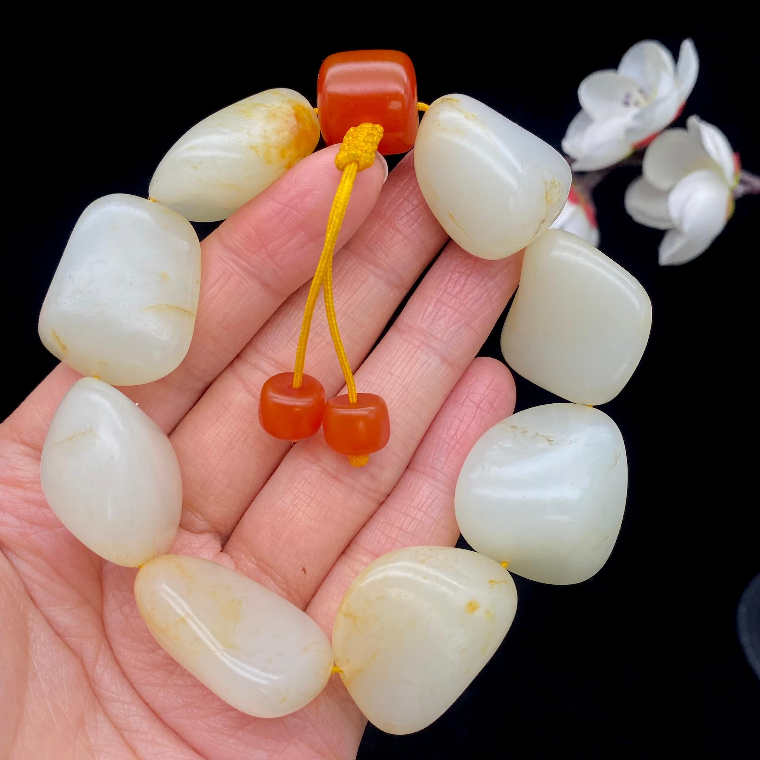 和田玉洒金皮籽料【精品手串】（103.8g）