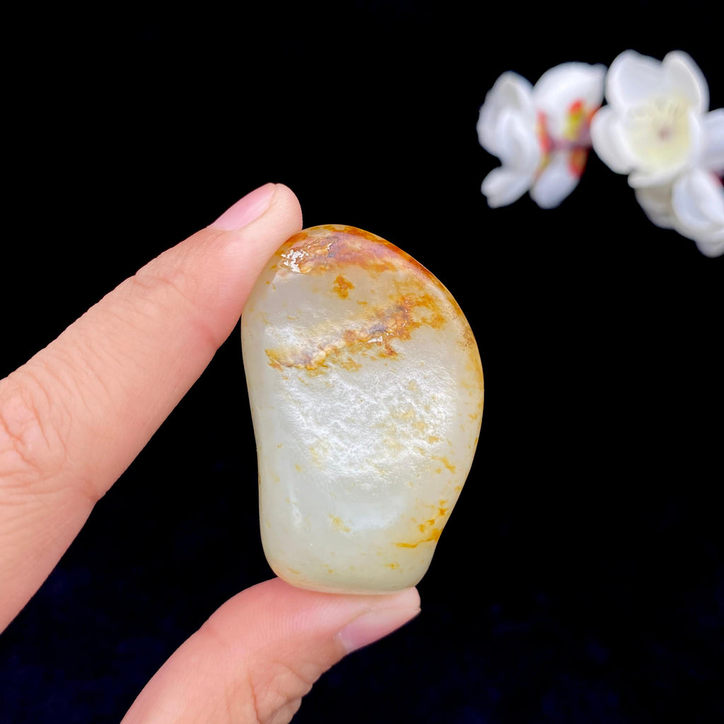 和田玉聚黄皮籽料挂件（49.14g）
