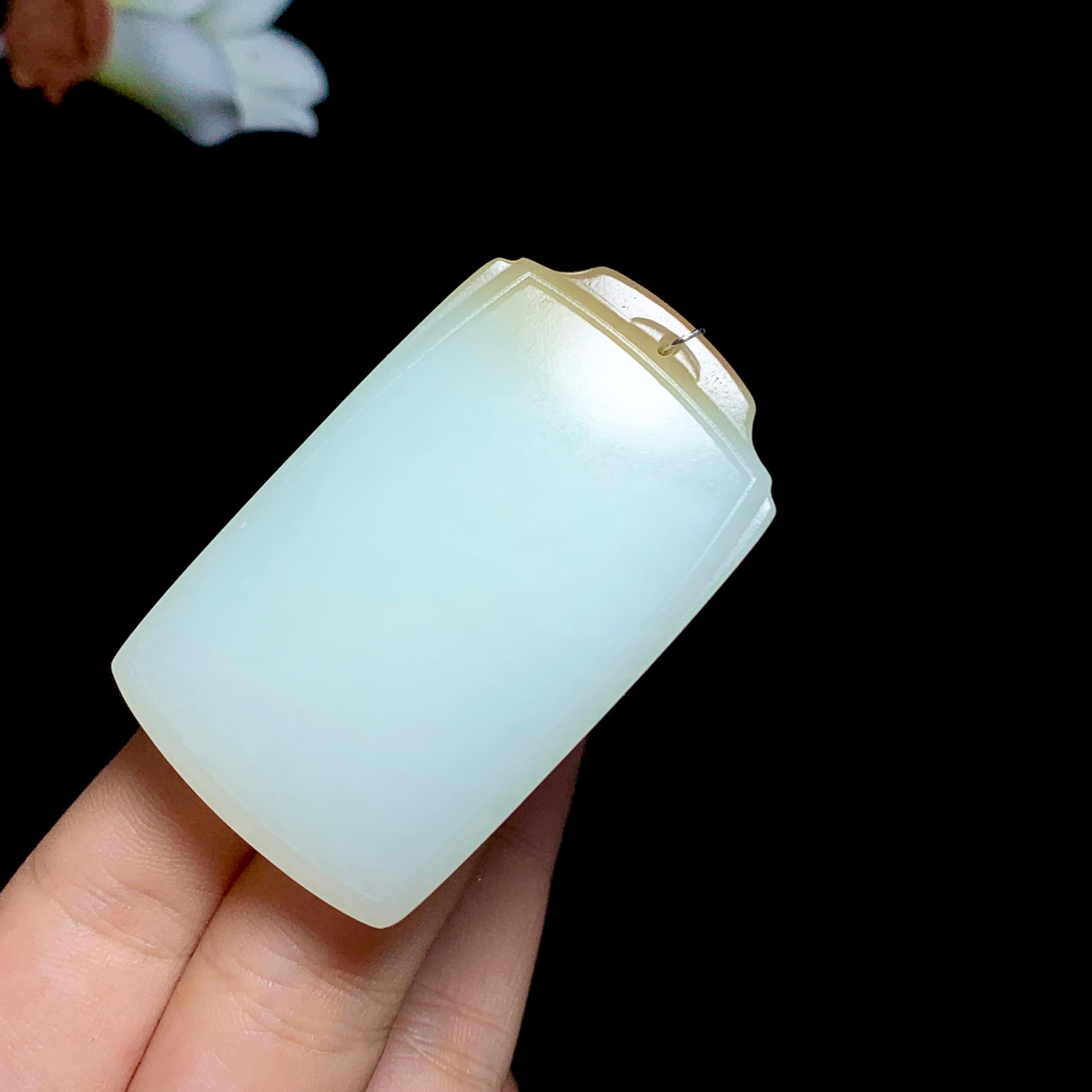 和田玉山料糖白无事牌（52.5g）