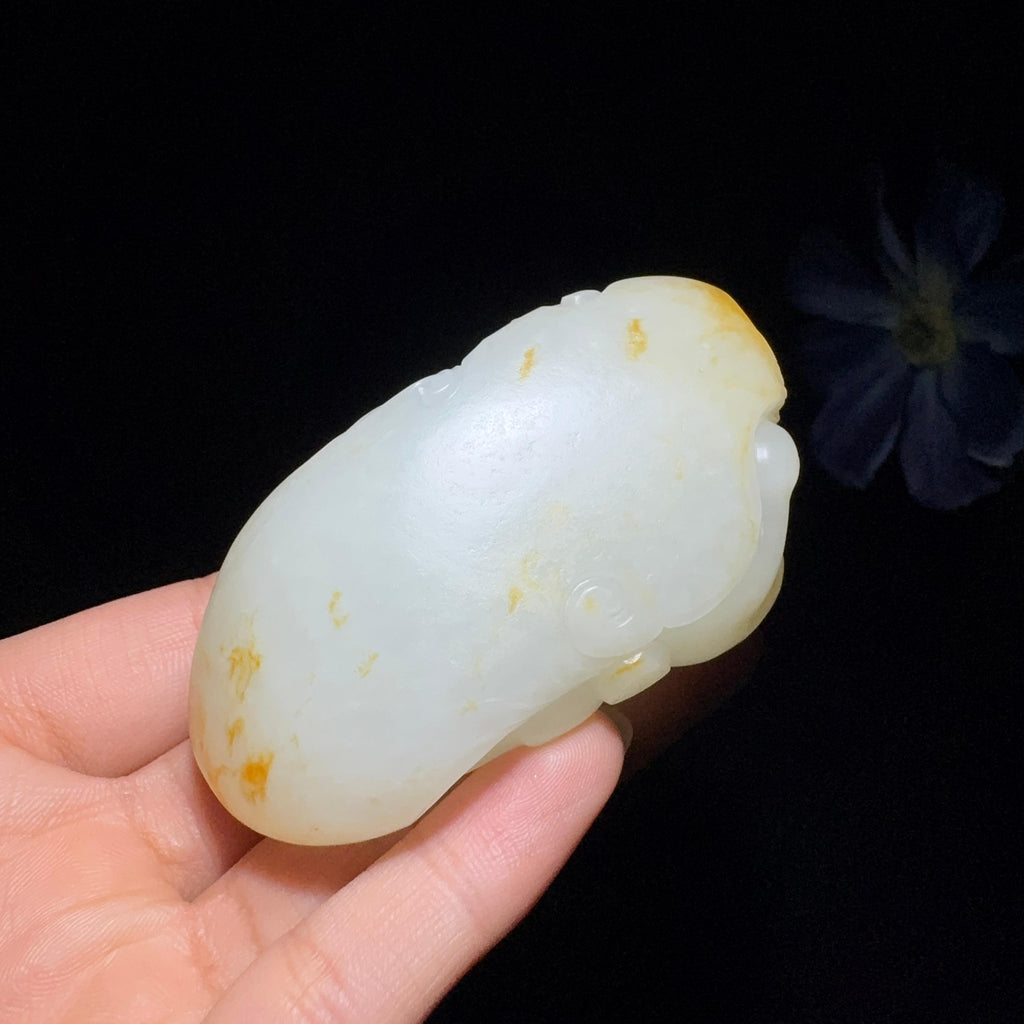 和田玉籽料手把件太平有象（161.7g）
