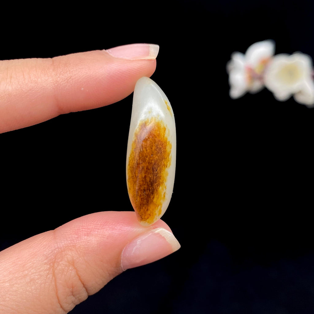 和田玉聚黄皮籽料吊坠籽（10.9g）
