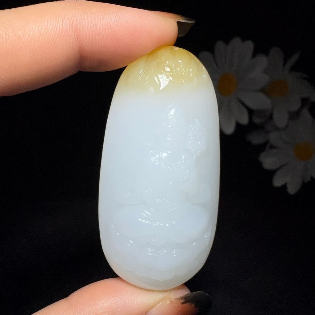 和田玉糖白大势至菩萨（40.6g）