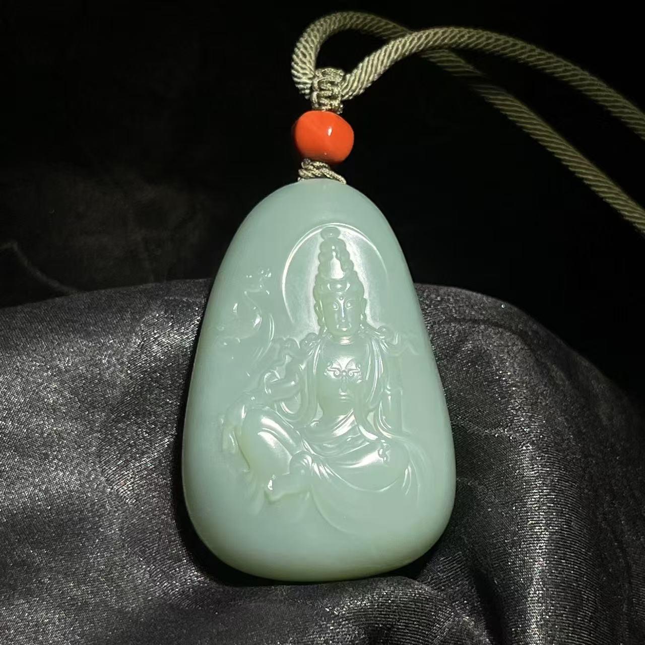 和田玉碧玉粉青观音（37.5g）
