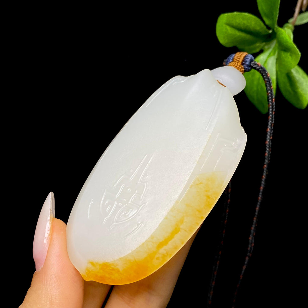 和田玉籽料长寿无事牌（55.0g）