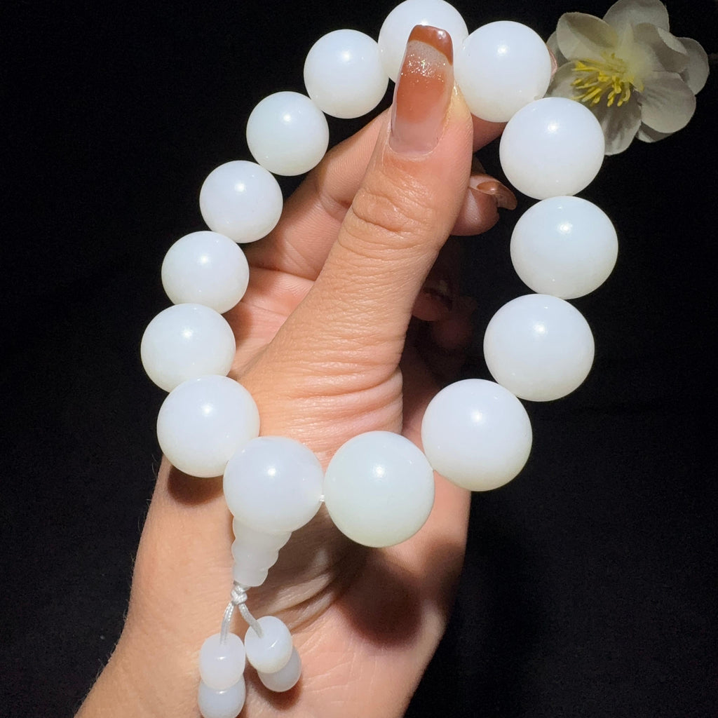 和田玉羊脂白玉圆珠手串（88.0g）