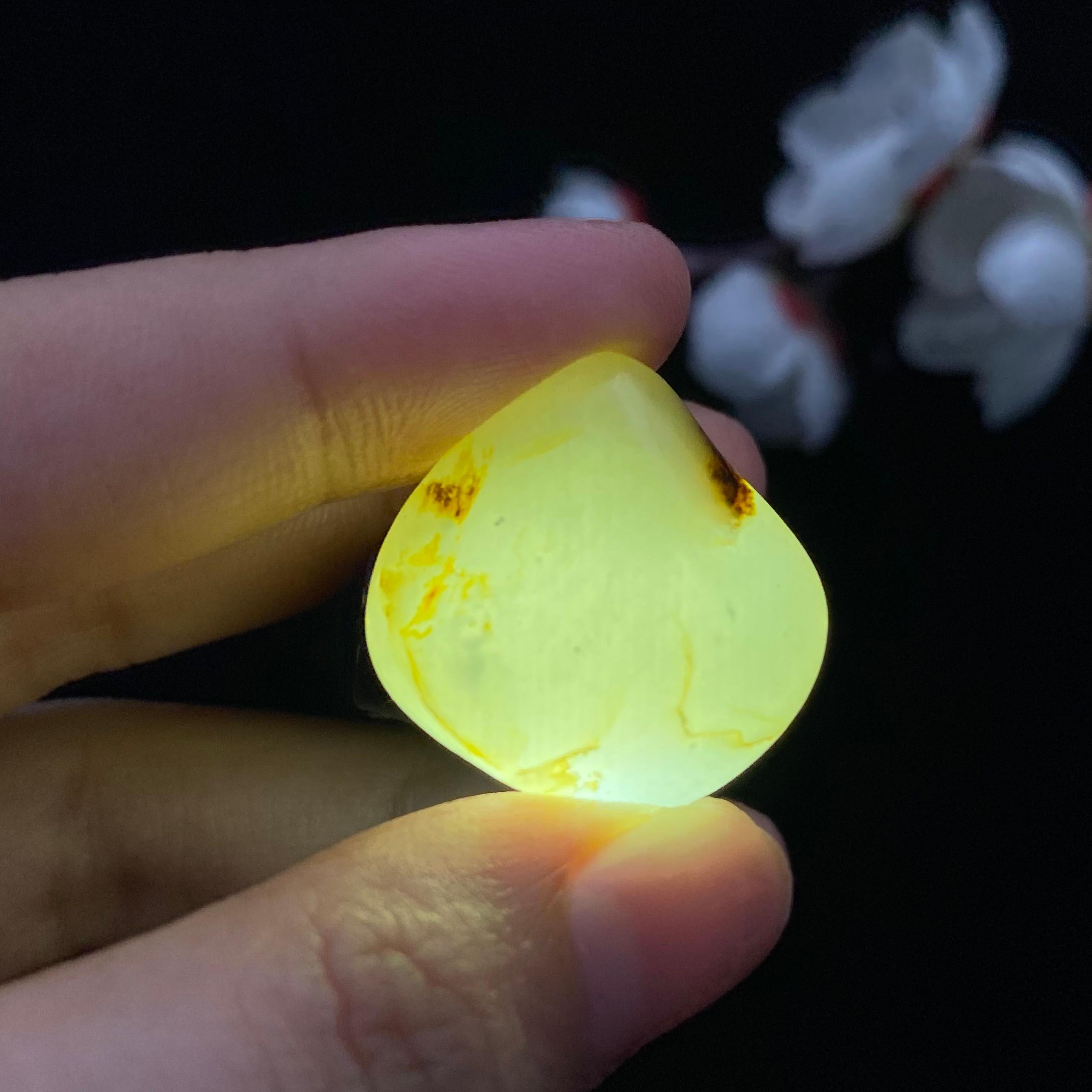 和田玉洒金皮籽料（9.5g）