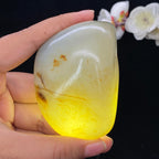 和田玉洒金皮青花底籽料手把件（230g）