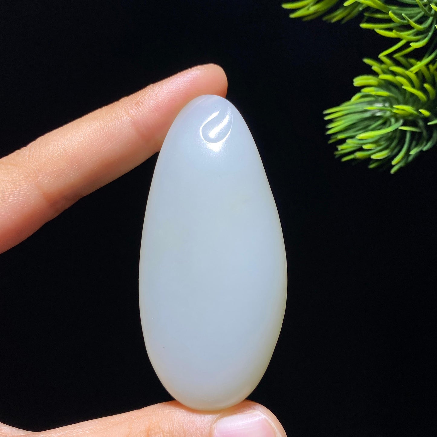 和田玉籽料观音（35.6g）