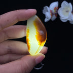 和田玉聚黄皮青花底籽料挂件（24.7g）