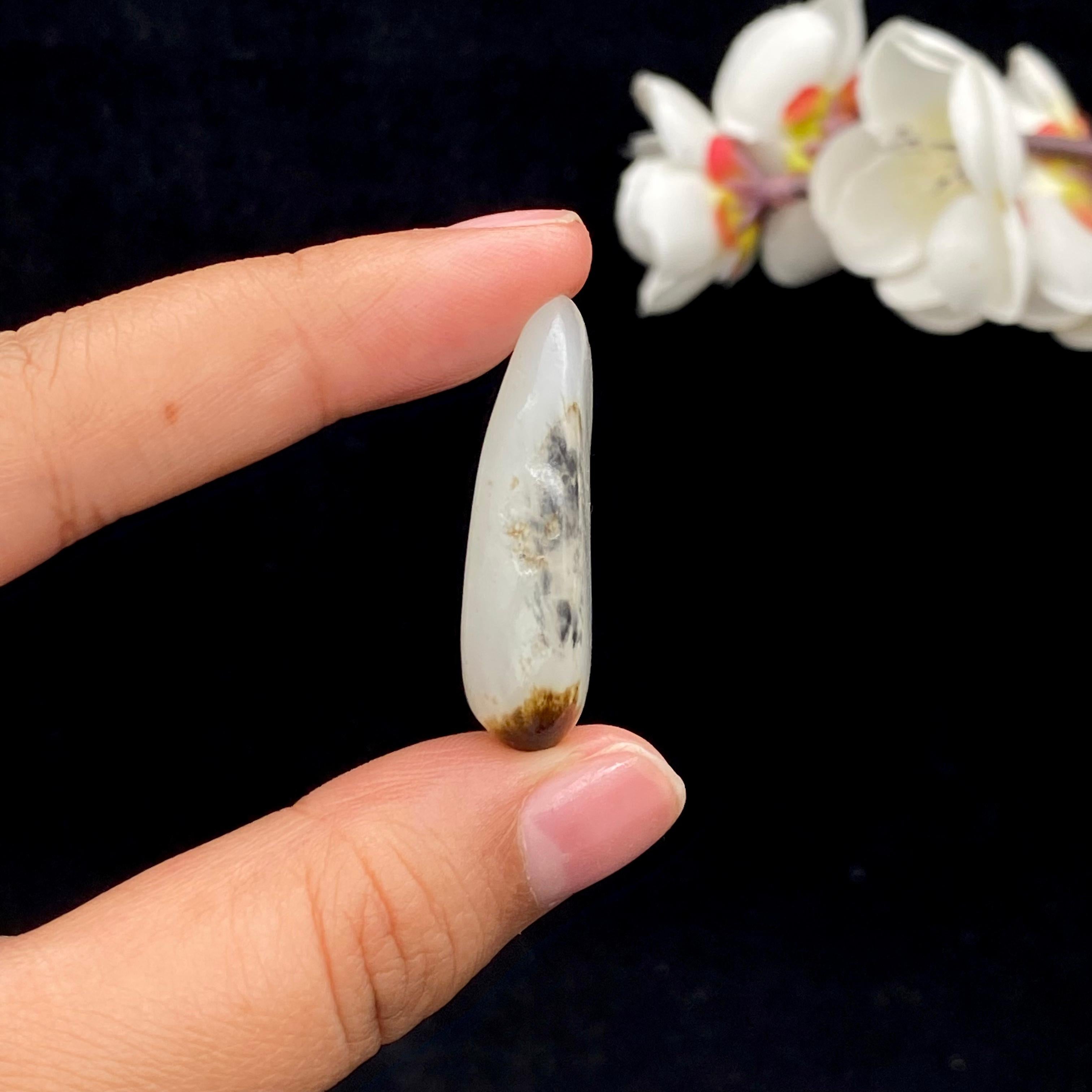 和田玉秋梨皮青花籽料吊坠籽（9.5g）