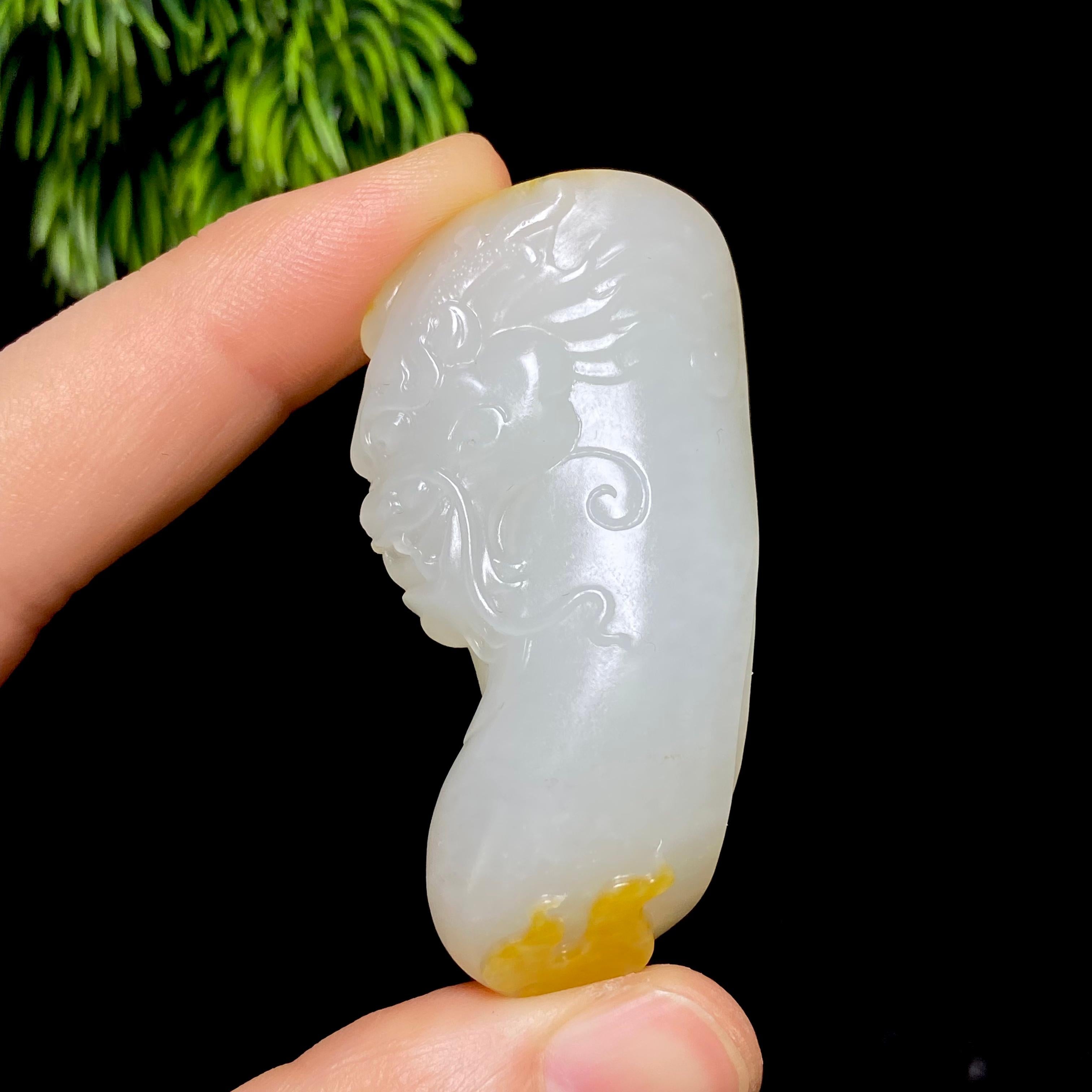 秒杀和田玉籽料龙行天下（33.7g）