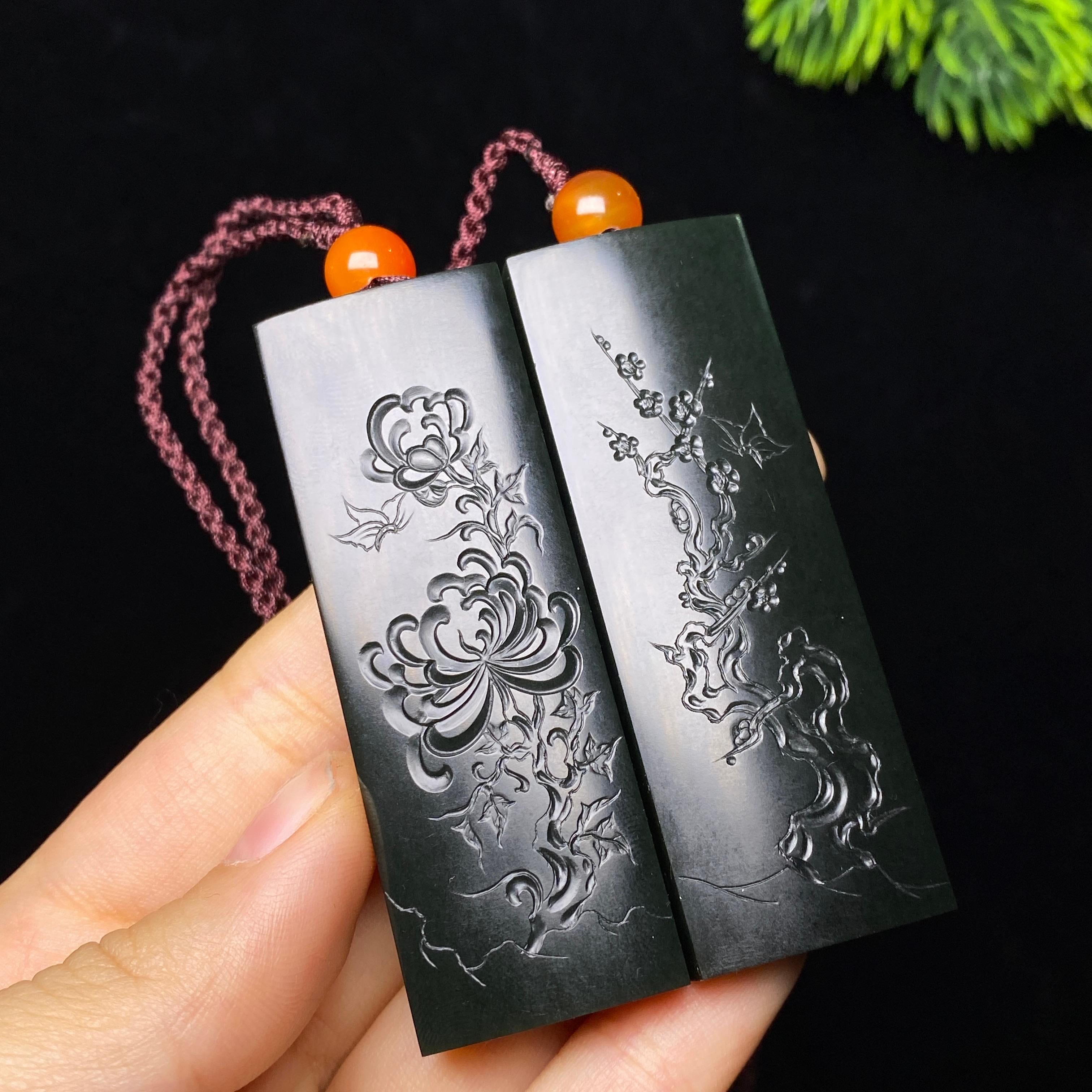 和田玉黑青梅兰竹菊（28.5g）