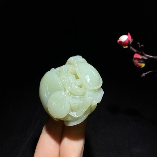 和田山料且末蓝八方来财手把件（112.0g）