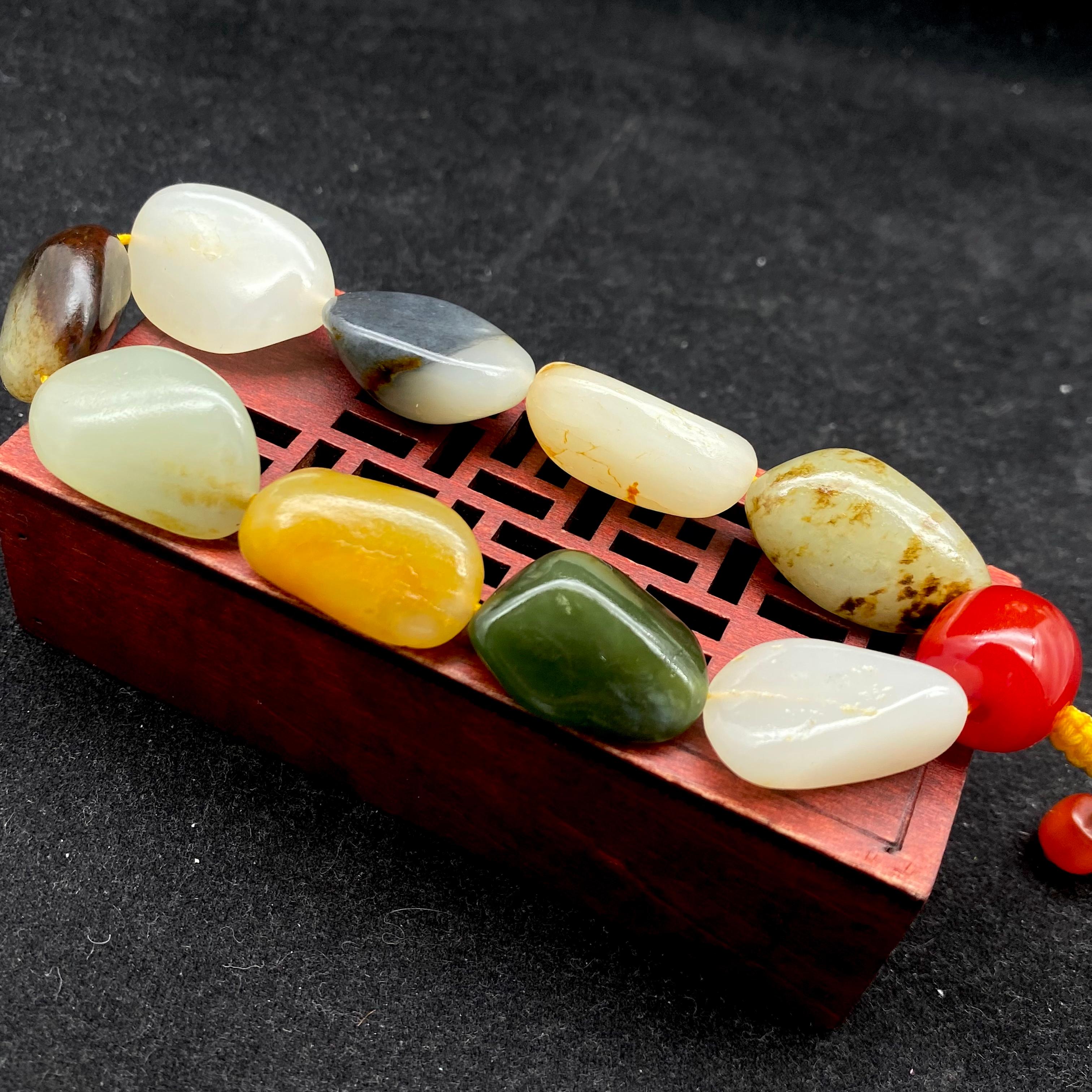 和田玉多宝籽料【精品手串】（61.9g）