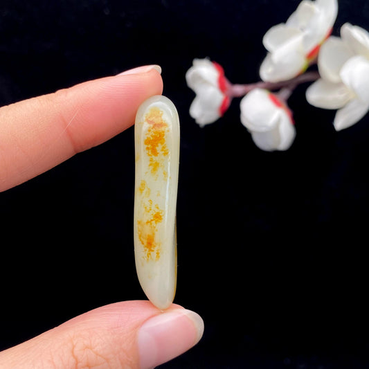 和田玉洒金皮籽料原石（12.7g）