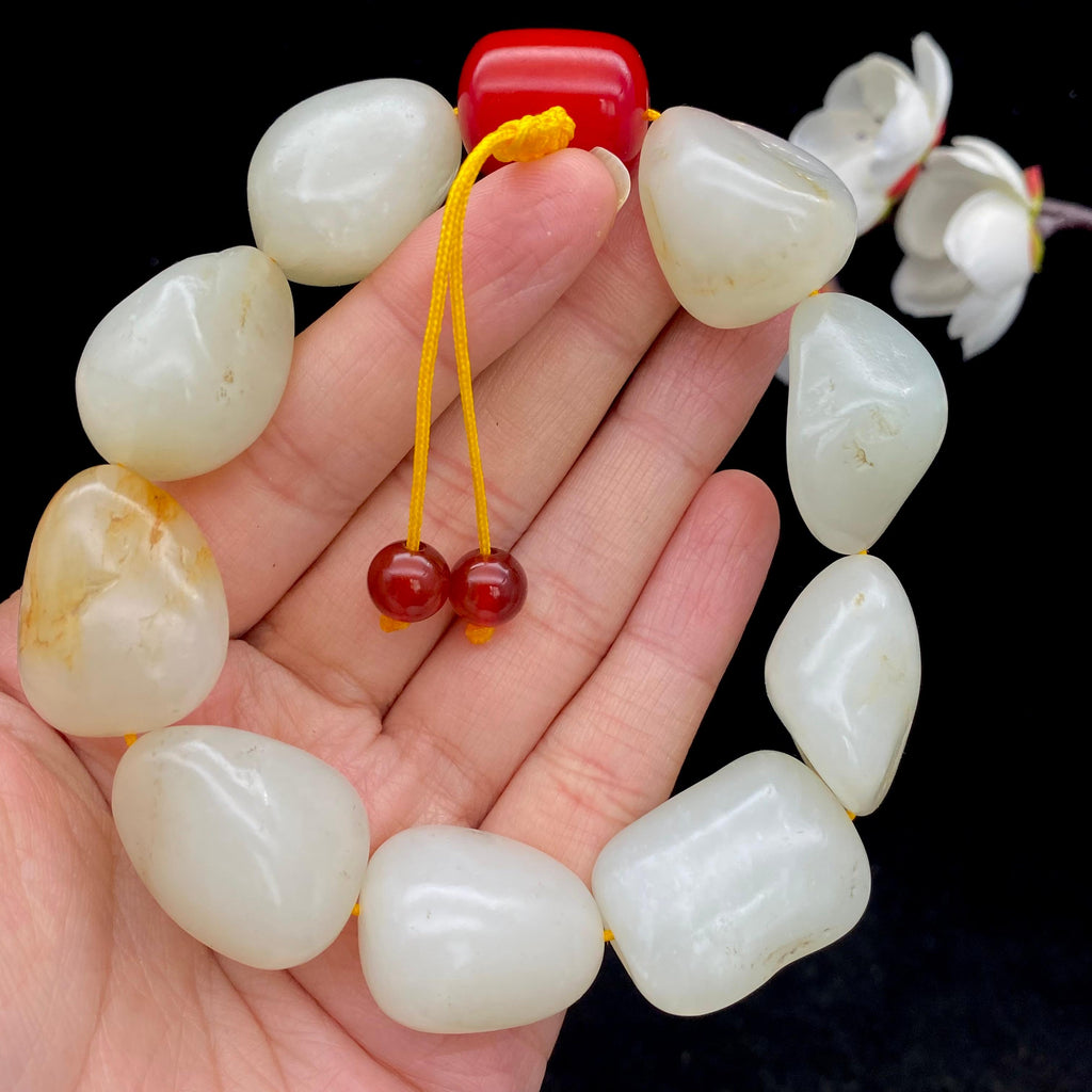 和田玉白玉籽料【精品手串】（110.4g）