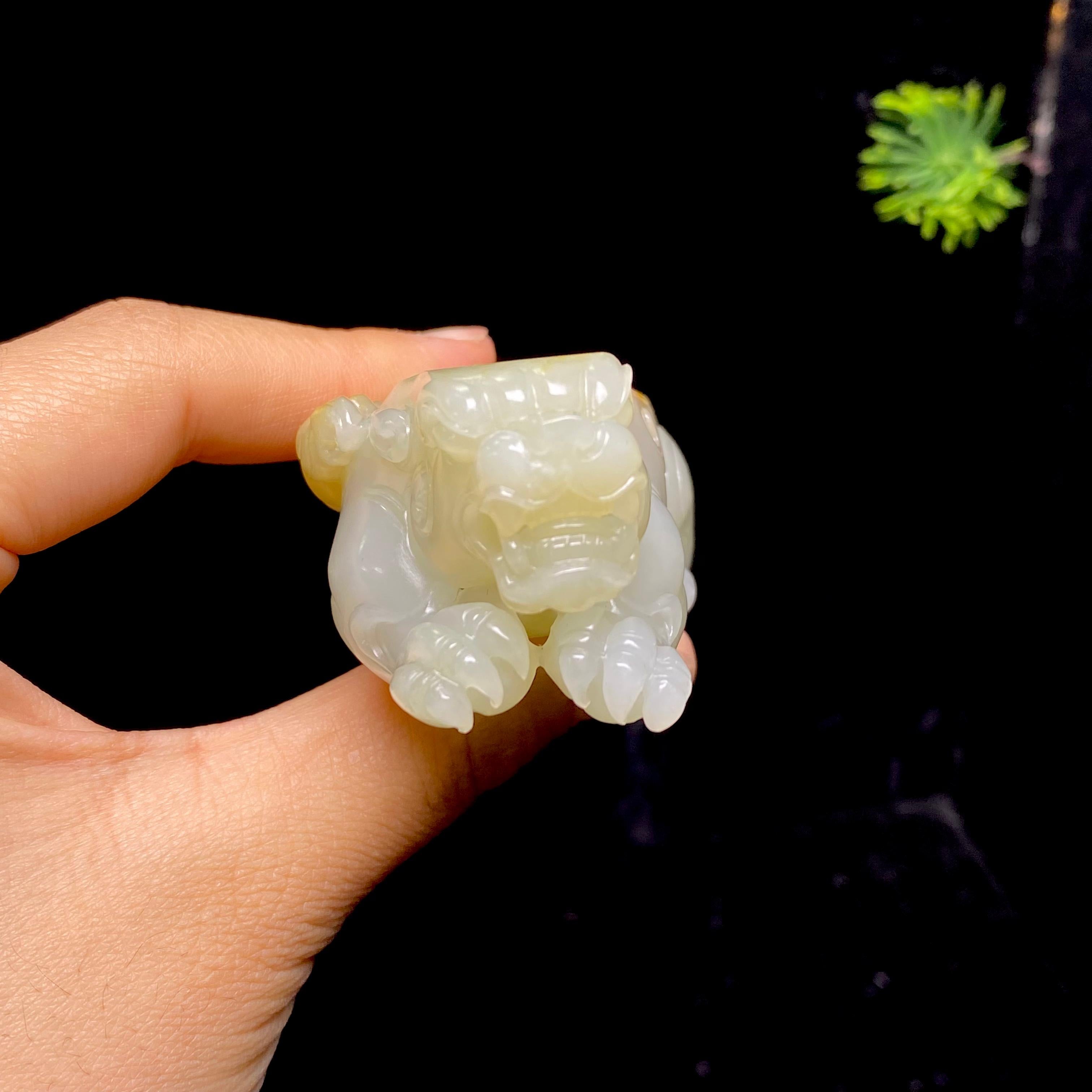 和田玉籽料貔貅把件（128.7g）