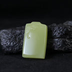 和田玉黄玉无事牌（34.1g）