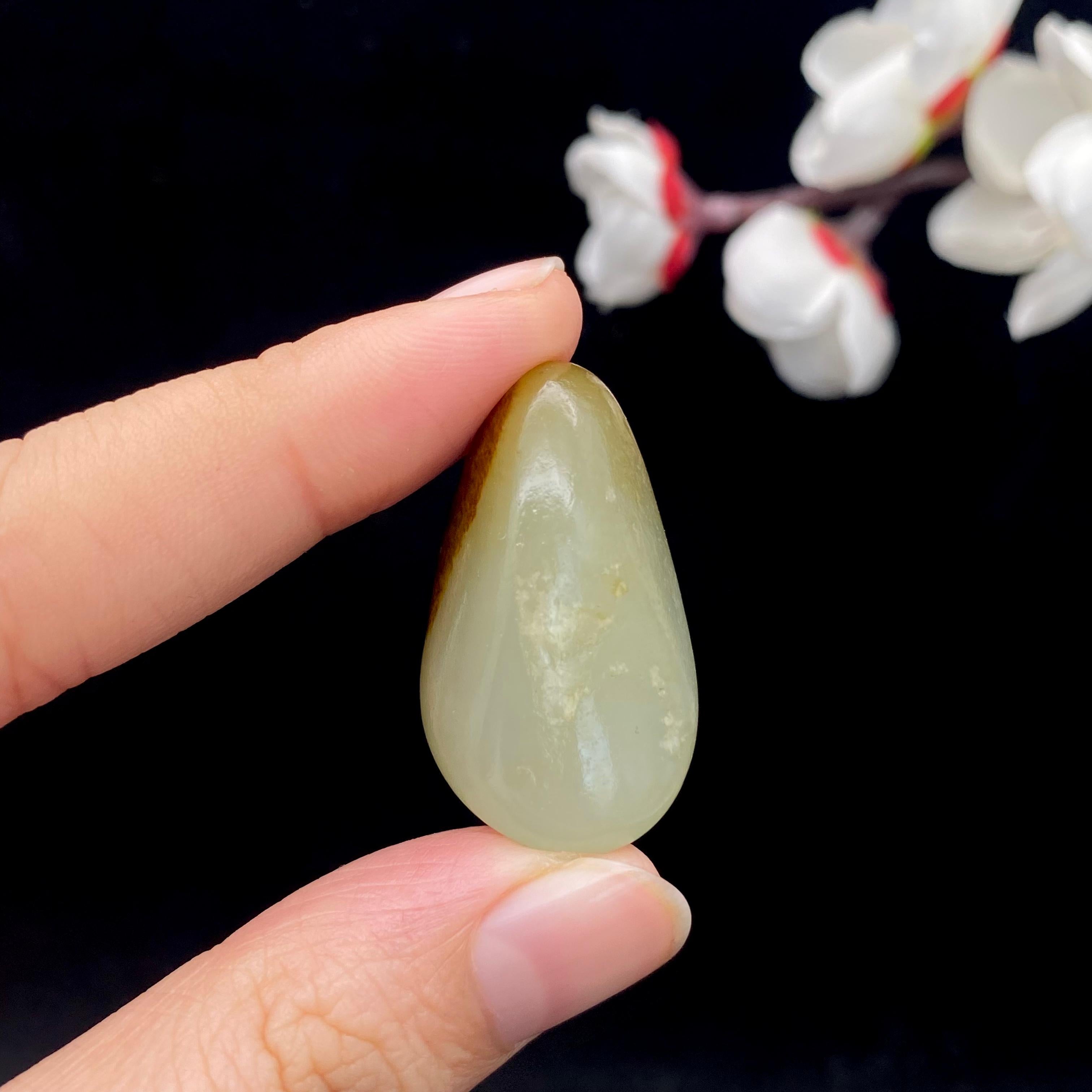 和田玉聚红皮籽料吊坠籽（13g）
