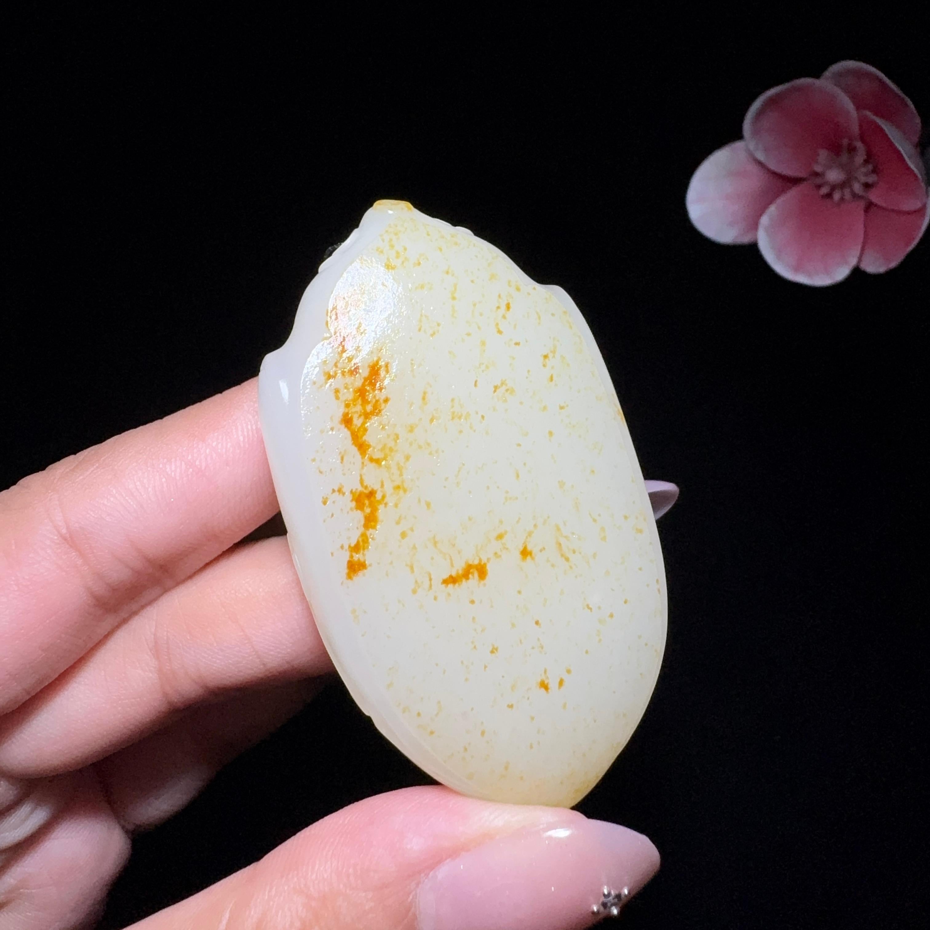和田玉籽料平安无事牌（53.8g）
