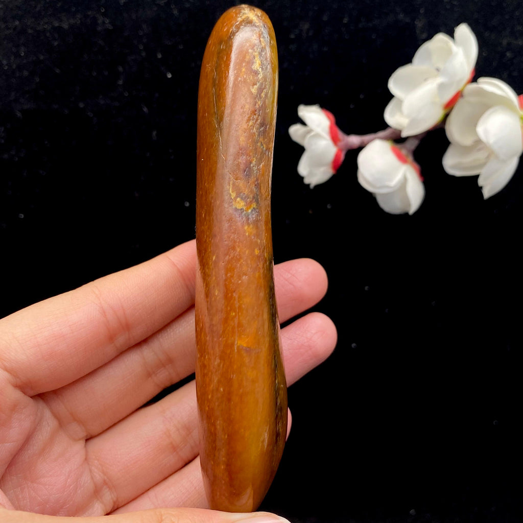 和田玉黄沁皮籽料（136.9g）