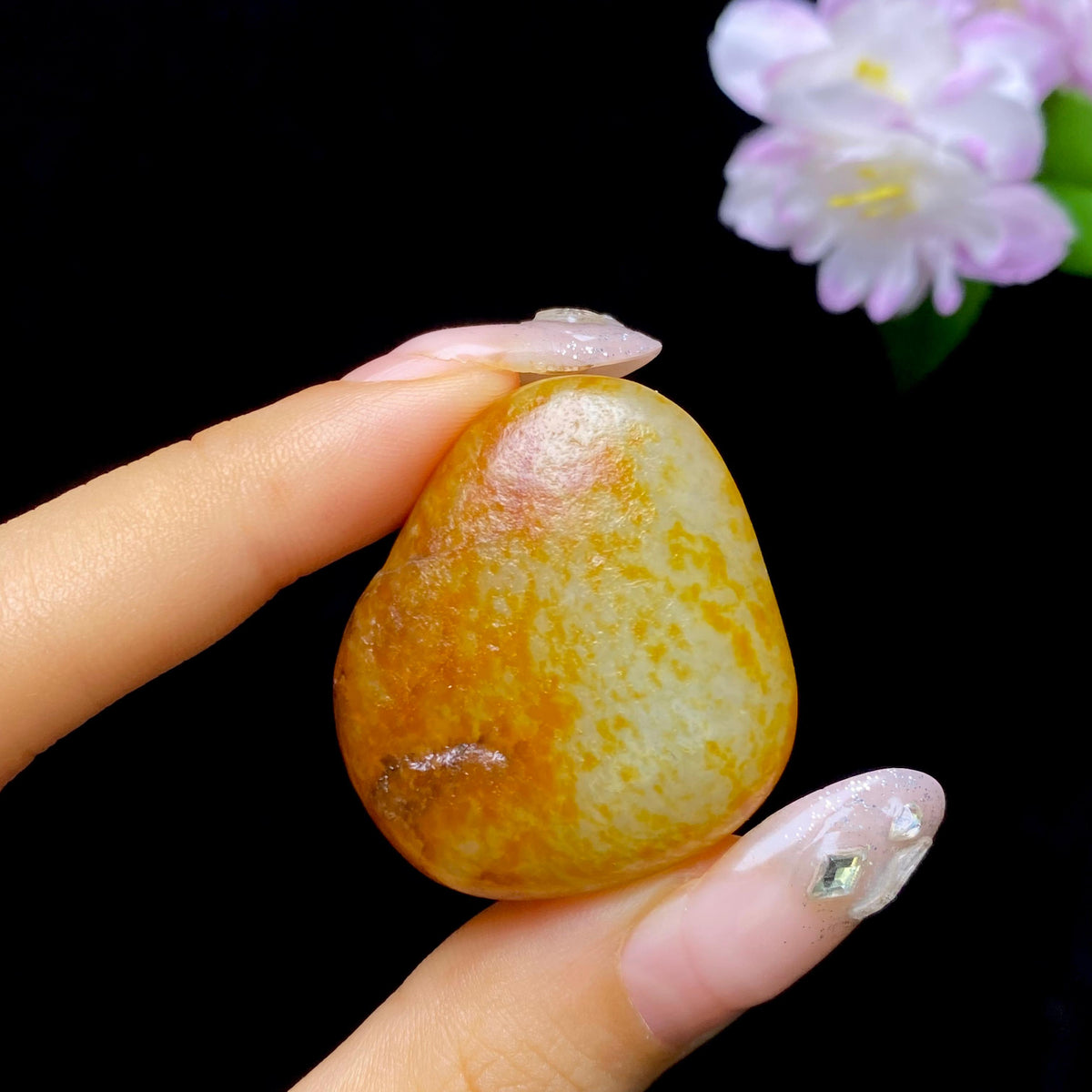 和田玉洒金皮白肉籽料挂件（19.8g）