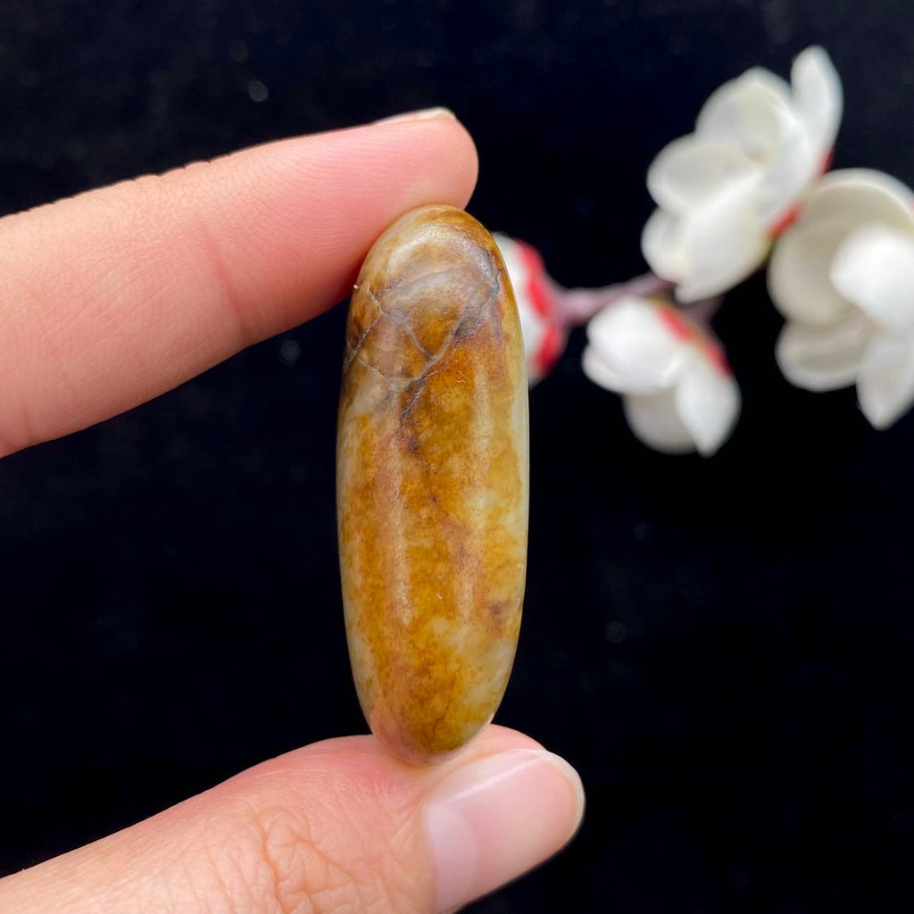 和田玉黄皮籽料（27.4g）