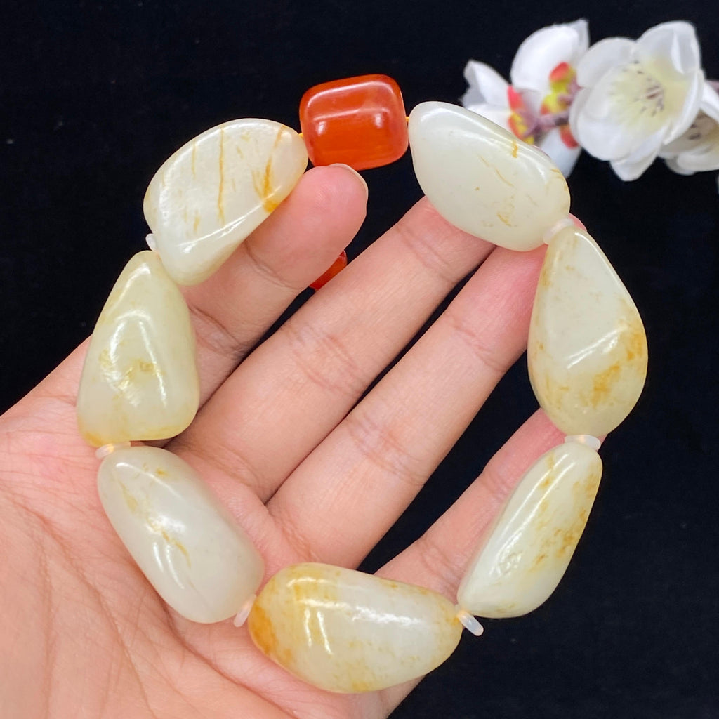 和田玉洒金皮籽料【精品手串】（118.4g）